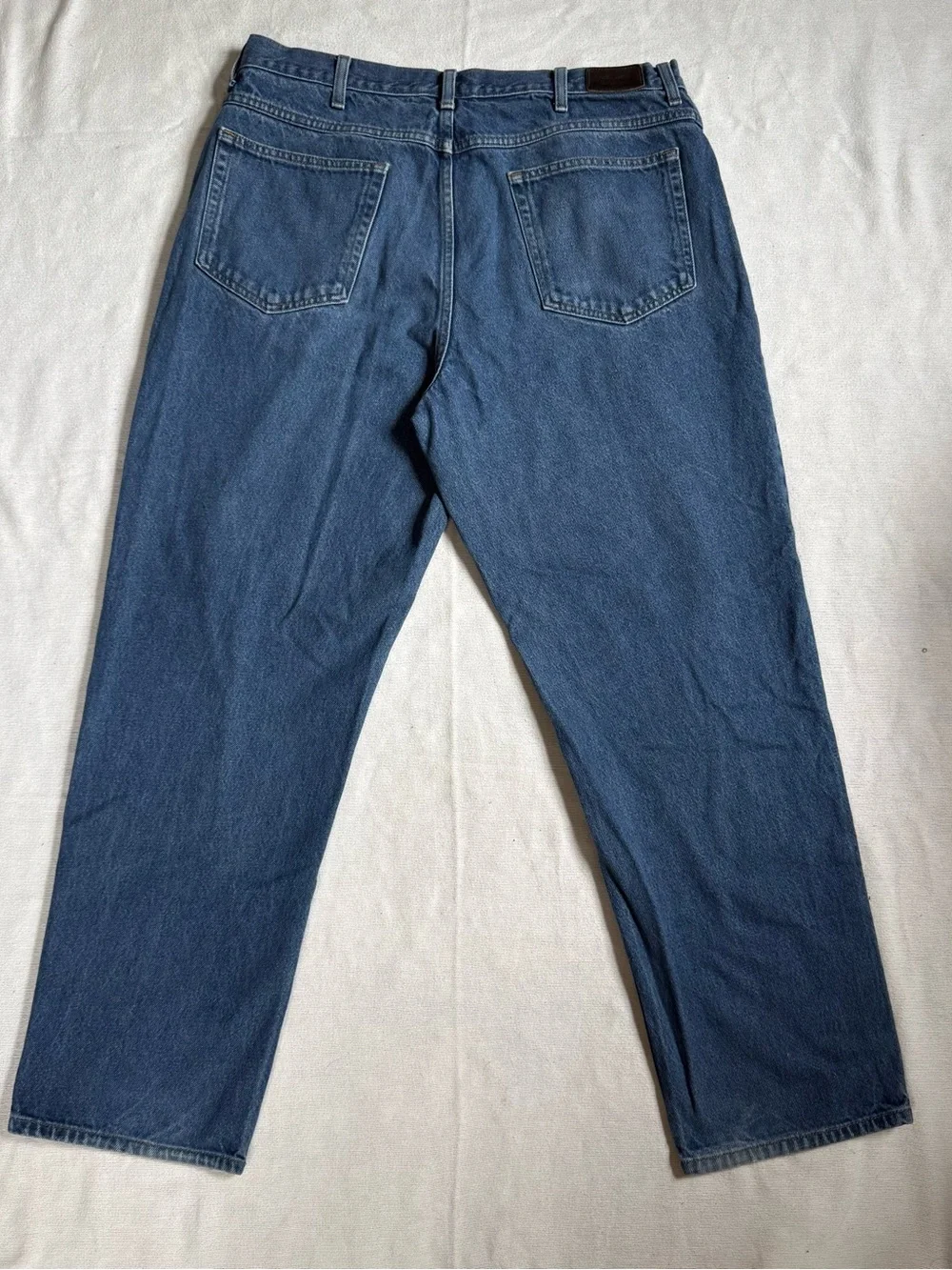 Classic Men's Blue Straight Leg Denim Jeans